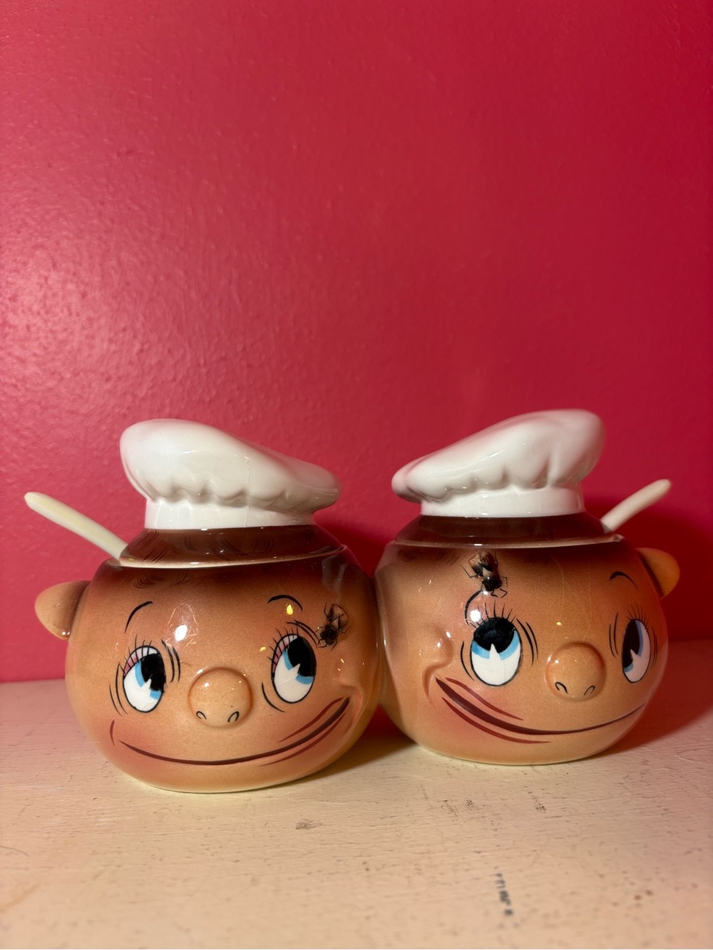 PY Oh My a Fly Vintage Smiling Chef Condiment Jars GUC Retro Kitchen Decor RARE